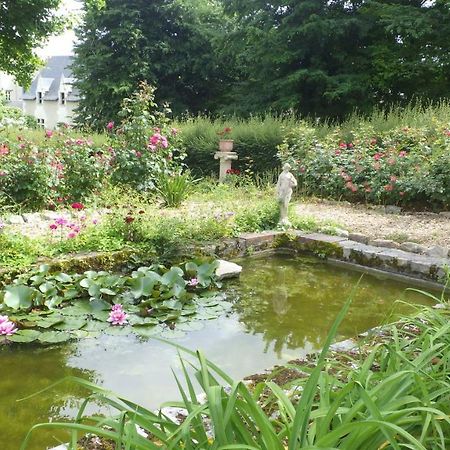 Le Manoir De La Baldette Bed & Breakfast Gennes-Val-de-Loire Exterior photo