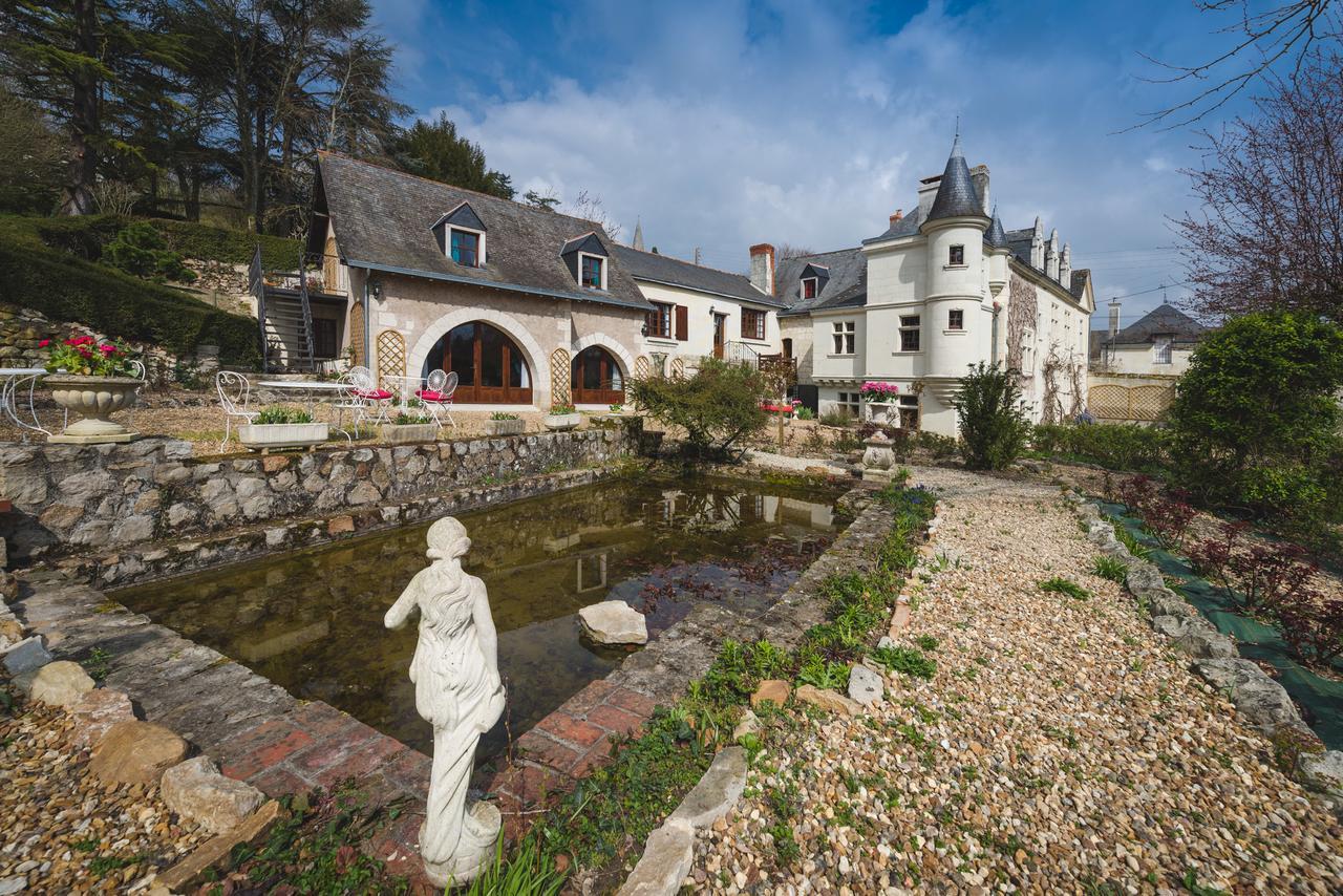 Le Manoir De La Baldette Bed & Breakfast Gennes-Val-de-Loire Exterior photo