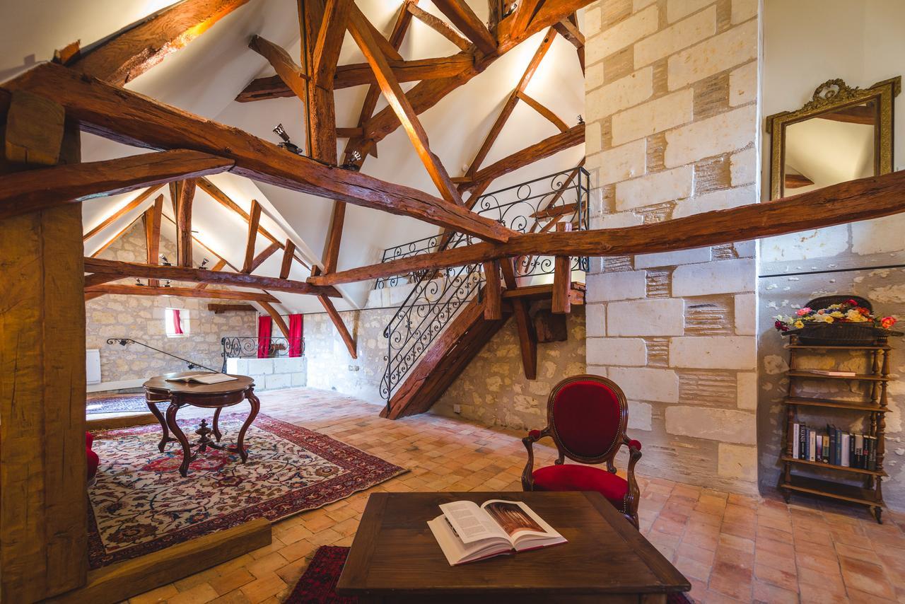 Le Manoir De La Baldette Bed & Breakfast Gennes-Val-de-Loire Exterior photo
